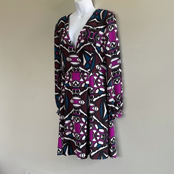 1. State Geometric Long Sleeve Mini Dress NWT - Picture 2 of 5